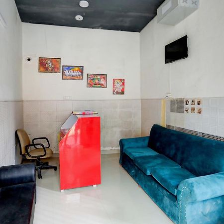 Hotel O Tilak Hotel 24 Sector 27 Near By Vinayak Hospital Gali No-6 Noida Dış mekan fotoğraf