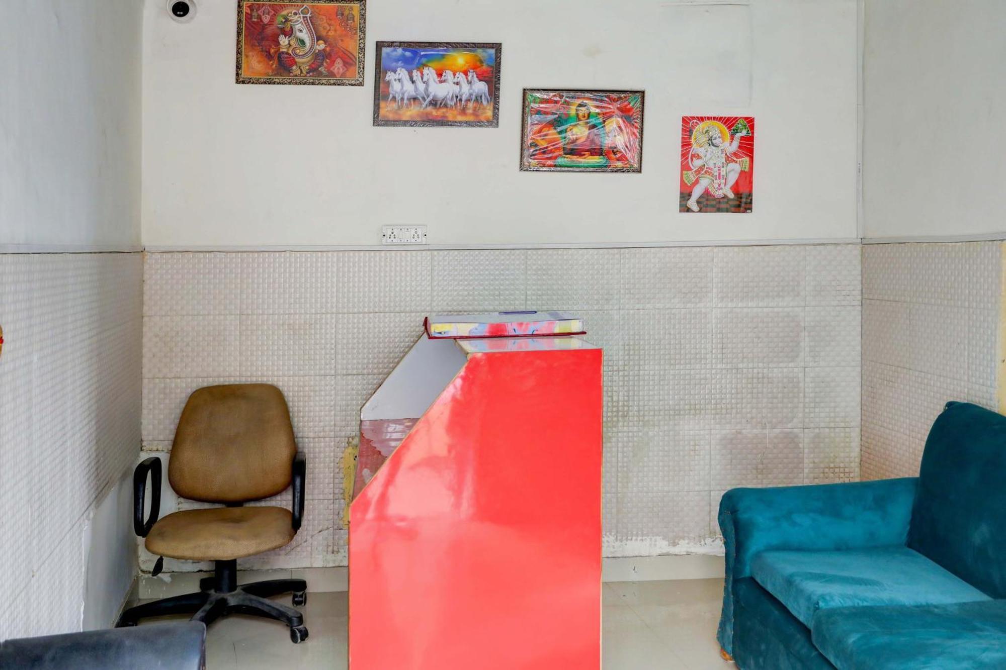 Hotel O Tilak Hotel 24 Sector 27 Near By Vinayak Hospital Gali No-6 Noida Dış mekan fotoğraf