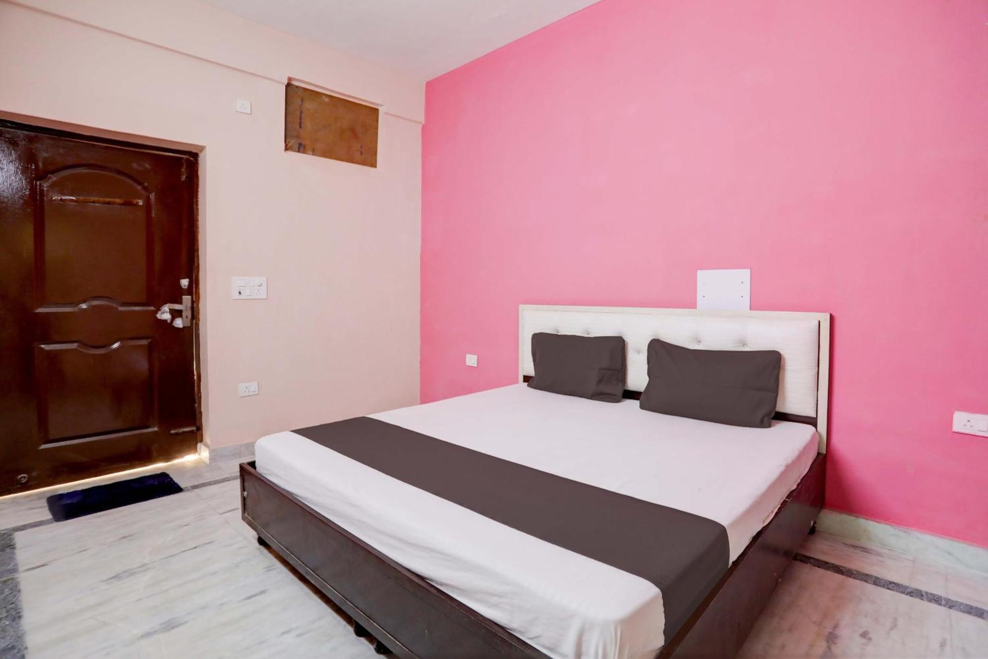 Hotel O Tilak Hotel 24 Sector 27 Near By Vinayak Hospital Gali No-6 Noida Dış mekan fotoğraf