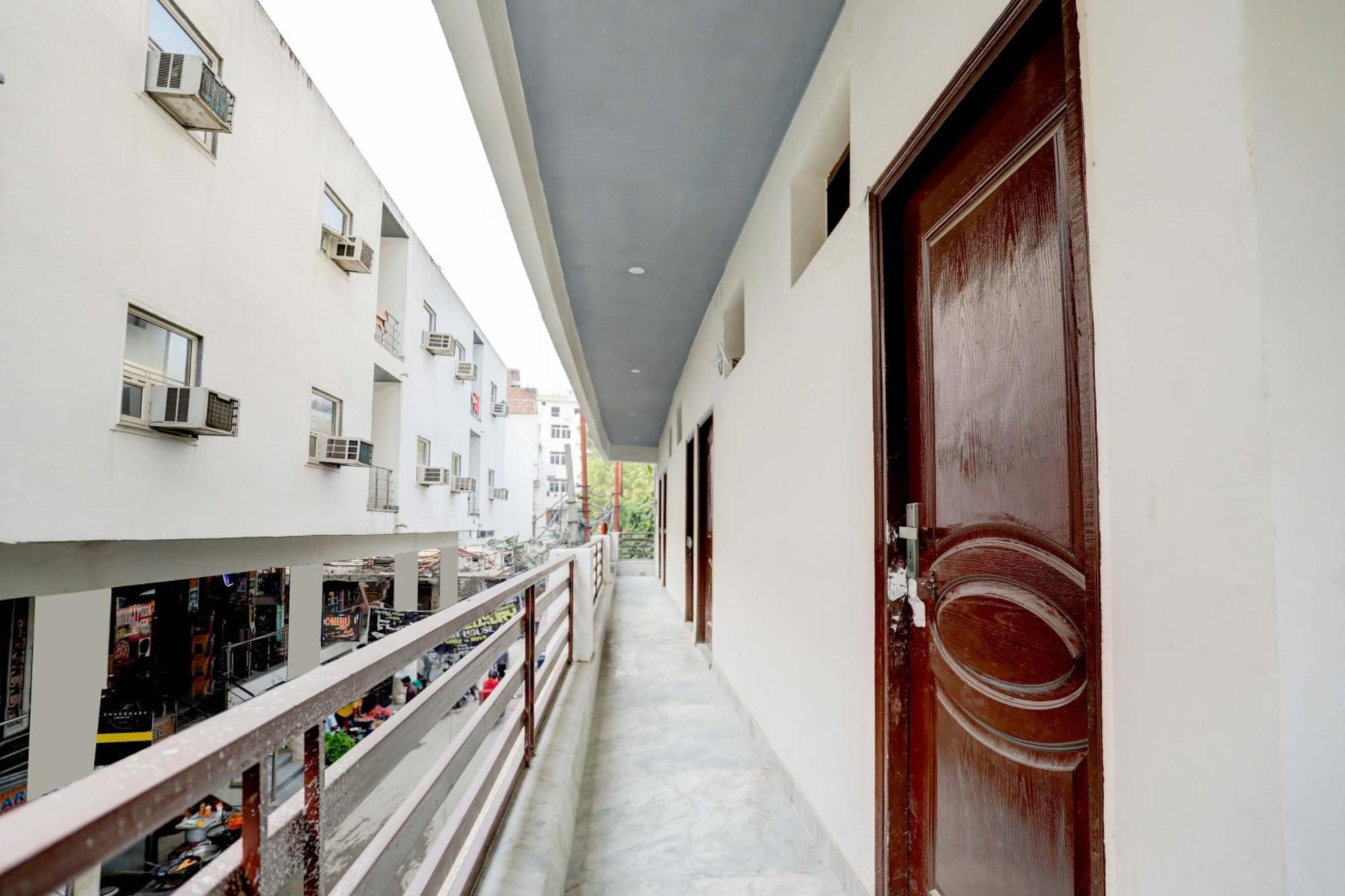 Hotel O Tilak Hotel 24 Sector 27 Near By Vinayak Hospital Gali No-6 Noida Dış mekan fotoğraf